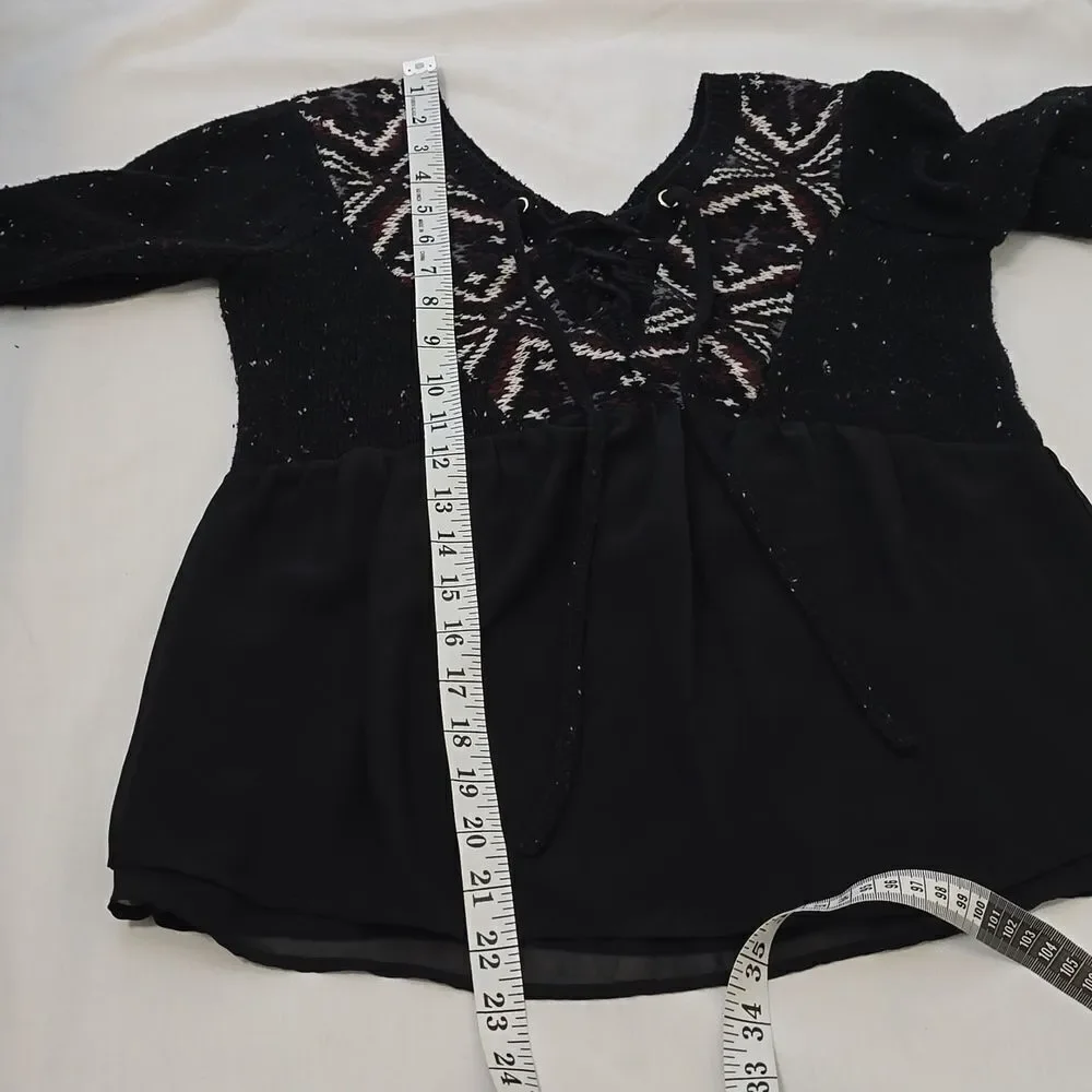- Abercrombie And‎ Fitch Tie Up V-neck Sweater Size x Small
